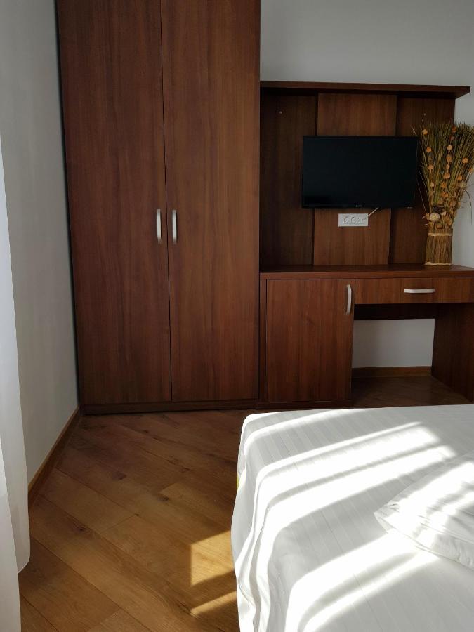 Helios Hotel Sulina Buitenkant foto