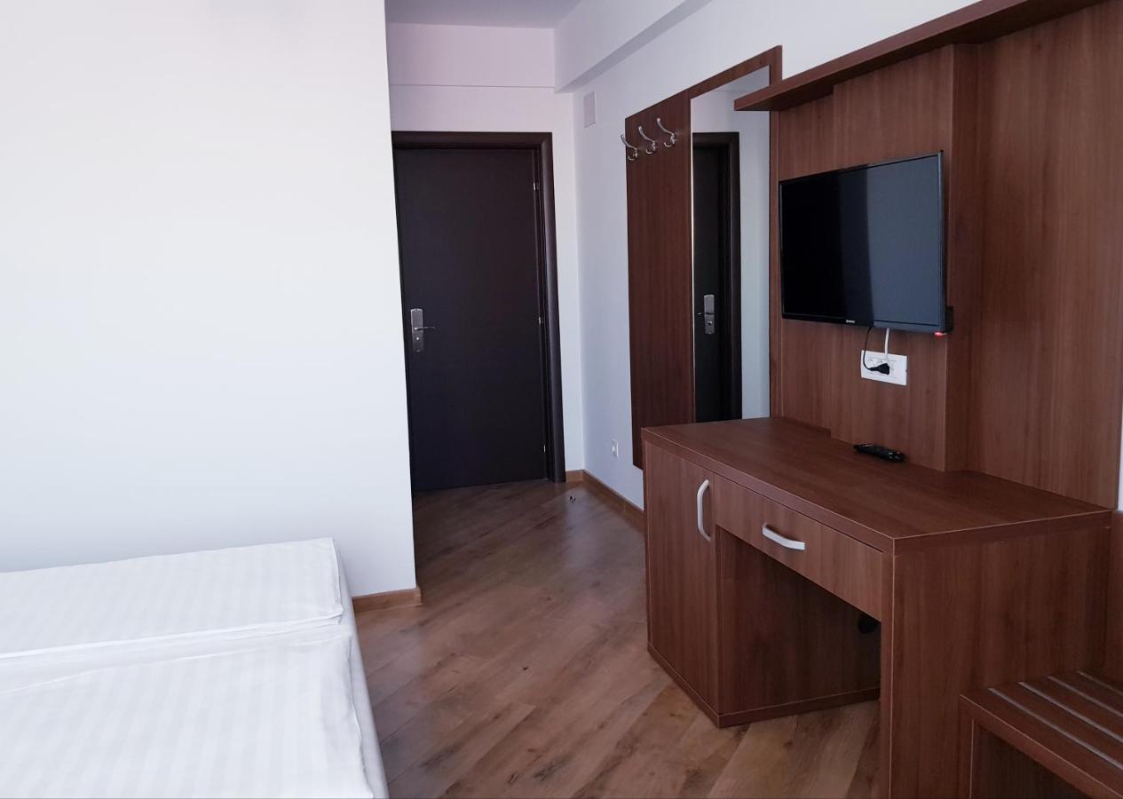 Helios Hotel Sulina Buitenkant foto