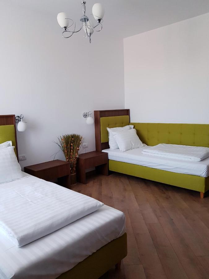 Helios Hotel Sulina Buitenkant foto